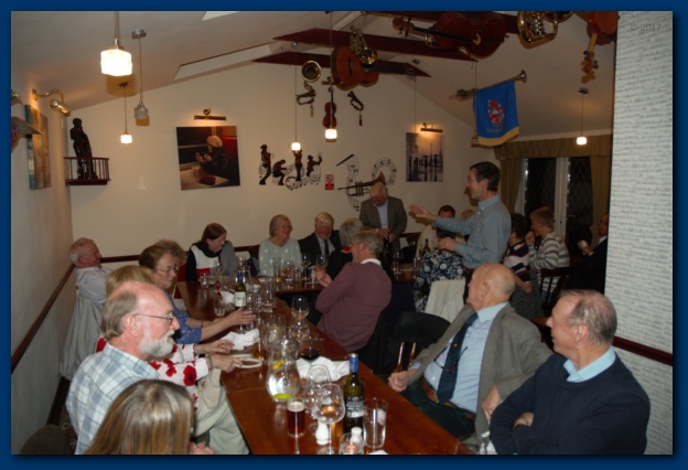 624x426 pixels (95K)